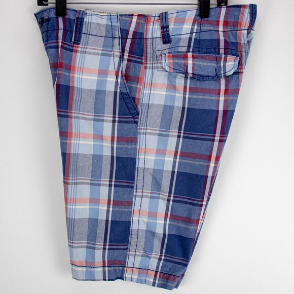 Men’s Plaid Shorts Red White & Blue 90s Americana Long Relaxed Fit | Old Navy 30 - Picture 10 of 12